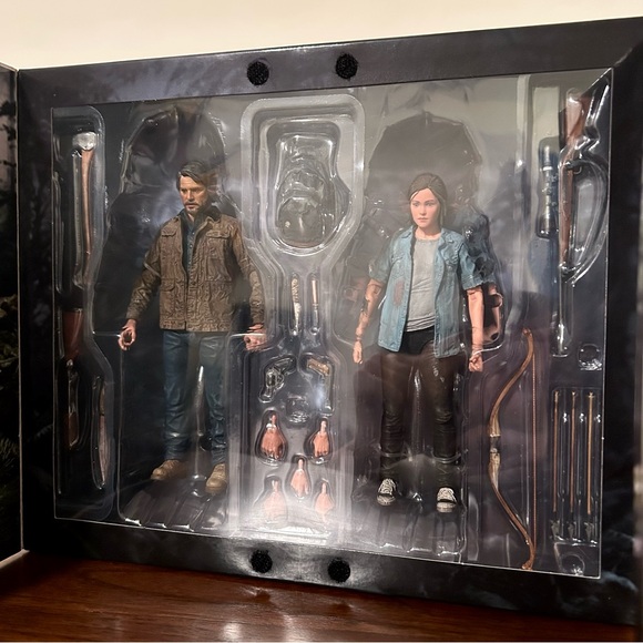 NECA 2022 The Last of Us Part II Ultimate Joel and Ellie 2-Pack Figure Box Set - Picture 4 of 8